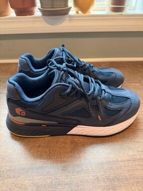 FitVille  Men's Athletic Walking Sneakers Lace Up Low Top Solid size 10.5W